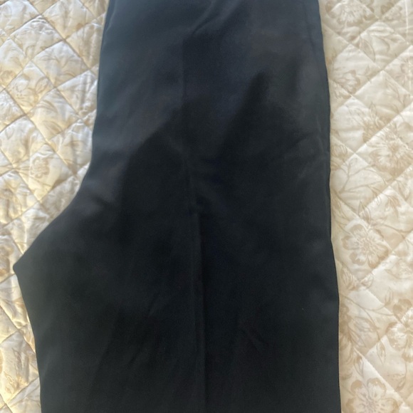 Black Pants H&M - Picture 2 of 4